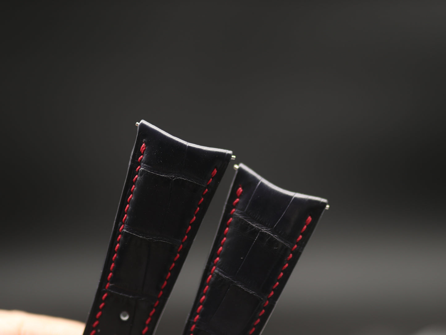 Curved Strap - Curved Lug Alligator Strap for Curved Spring Bar